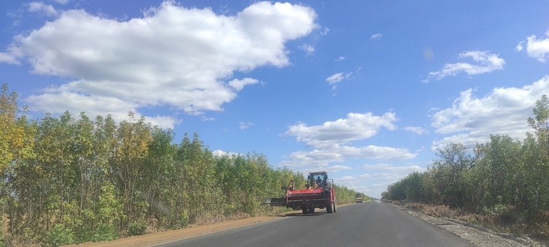 Ремонт дороги: підсипають узбіччя | Новини Старобільськ