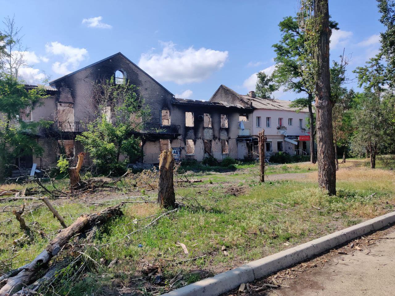 Ворог шукає слабкі місця в обороні Луганщини