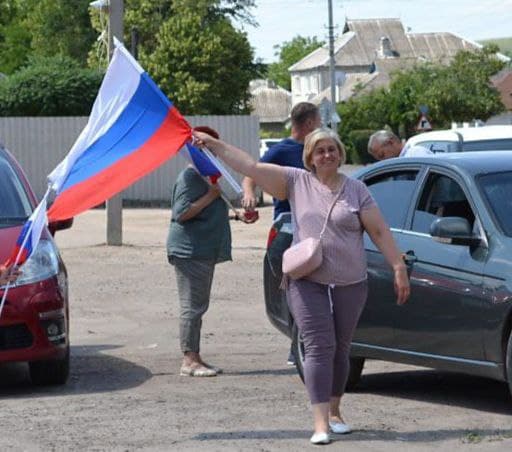 Старобільські запроданці сьогодні святкували день росії - країни, що стала вбивцею | Новини Старобільськ