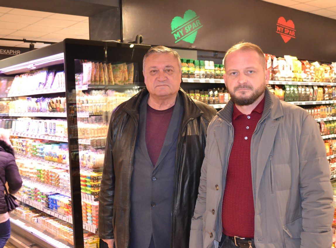 У Старобільську відкрили супермаркет замість Сім'ї | Новини Старобільськ