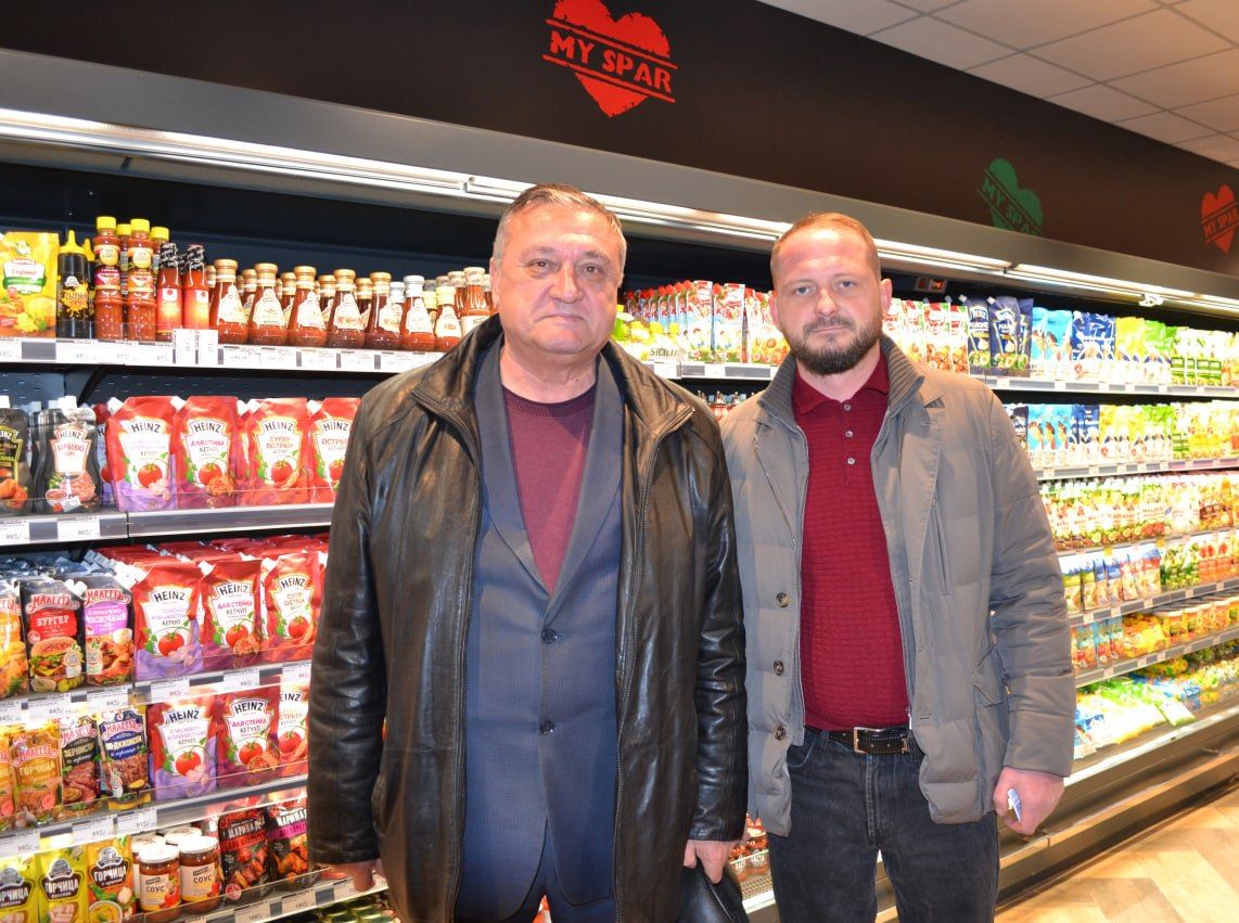 У Старобільську відкрили супермаркет замість Сім'ї | Новини Старобільськ