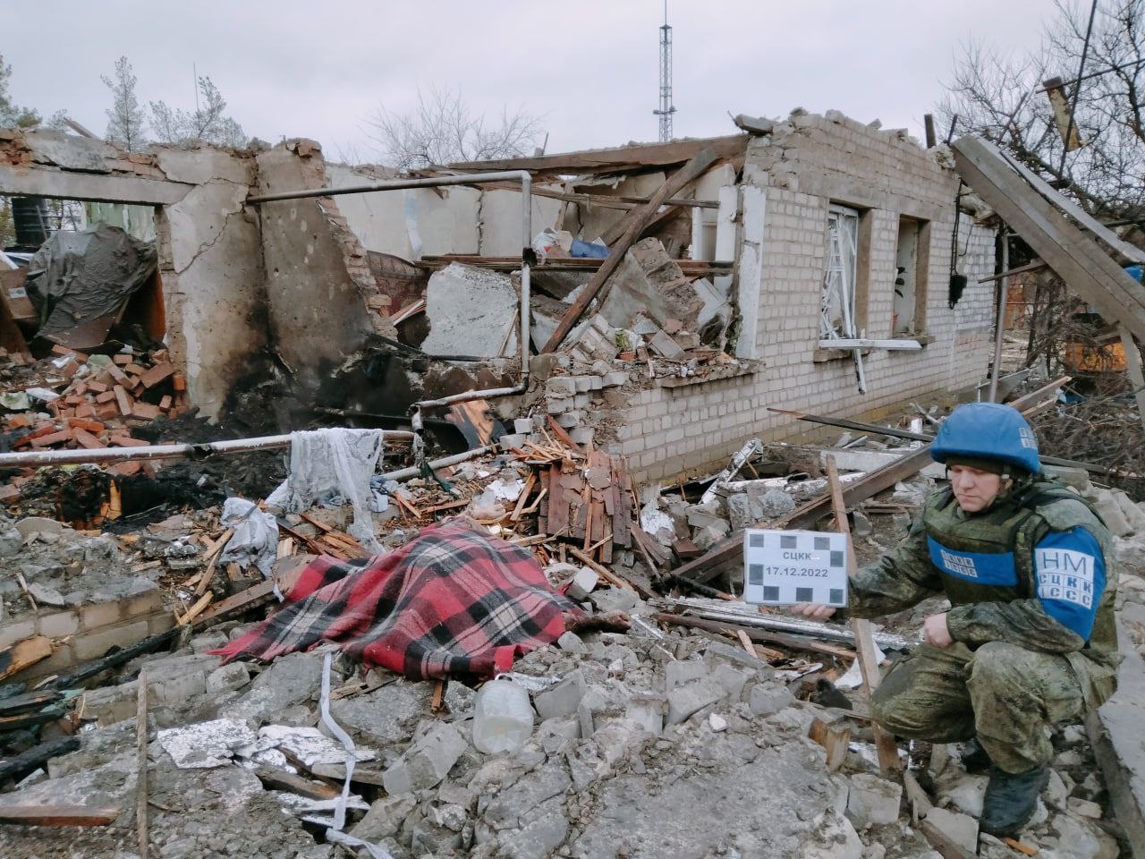 Наслідки нічного обстрілу в окупованому Щасті