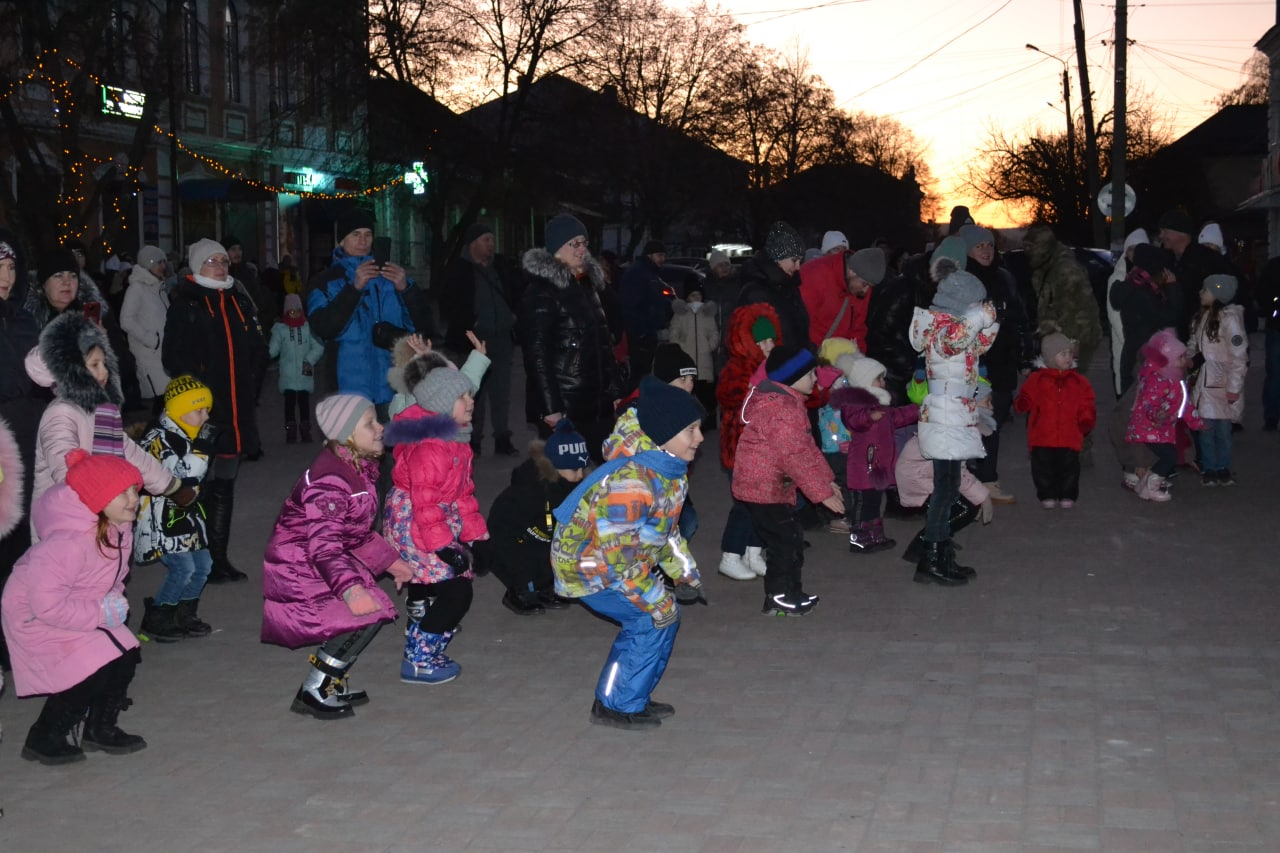 В окупованому Старобільську святкували День Миколая | Новини Старобільськ