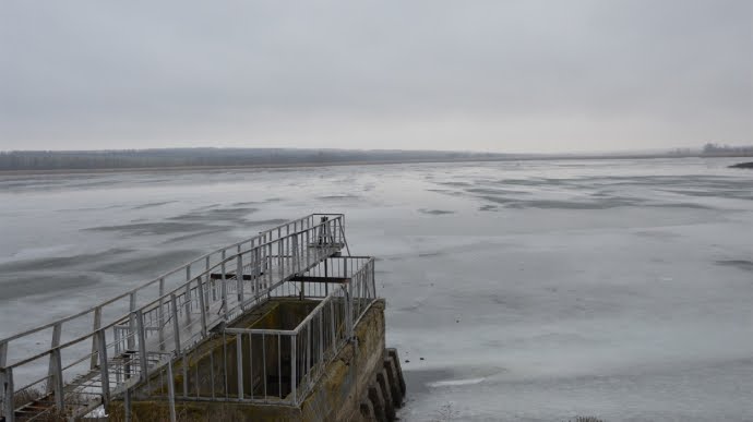 Ворог може підірвати дамбу Сватівського водосховища