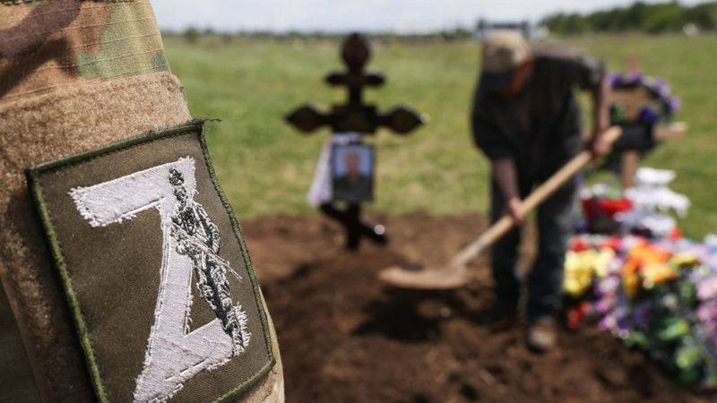 На Луганщині знайшли масове поховання "вагнерівців"