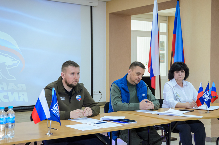 У Міловому та Біловодьску колаборанти створили місцеві відділки партії "Єдина росія"