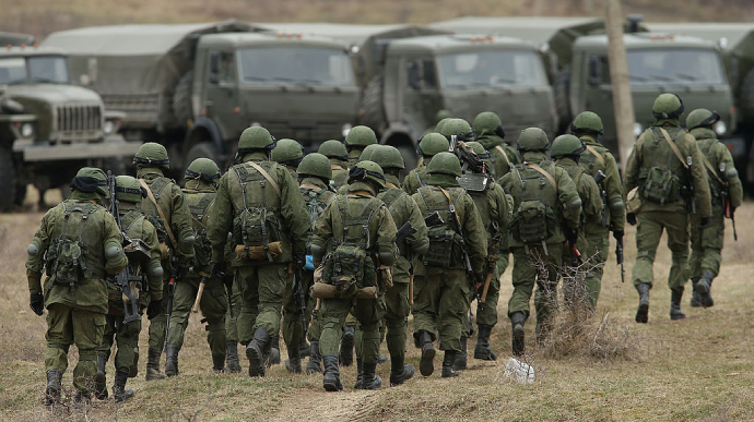 Генштаб ЗСУ: на Старобільщині окупанти готують до війни осіб з судимістю