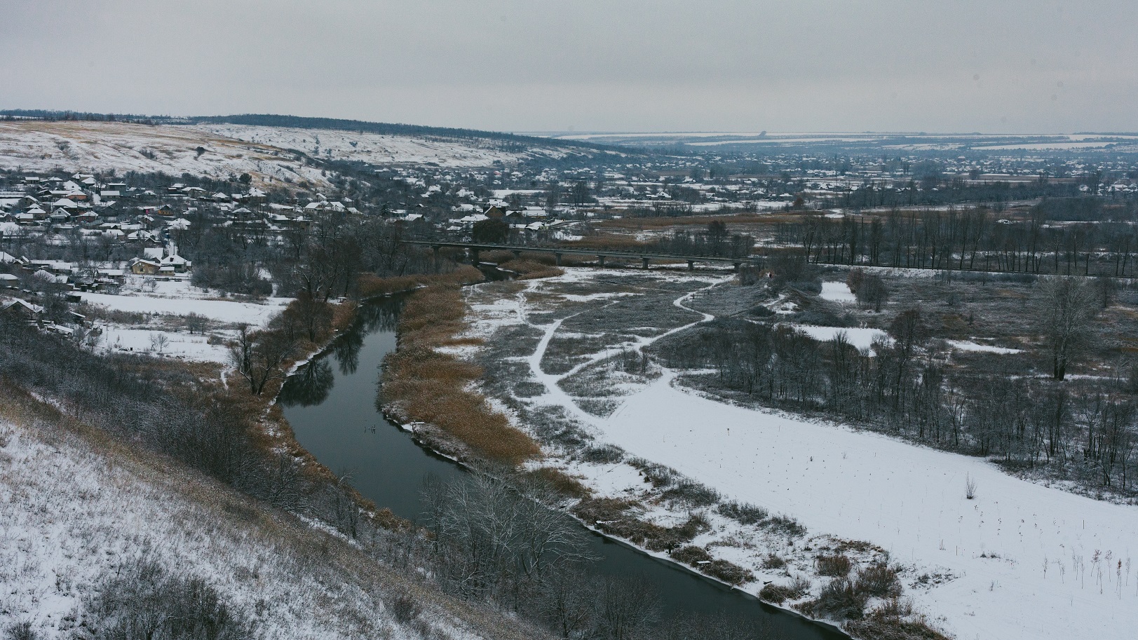 Денис і його світлини-мандрівники