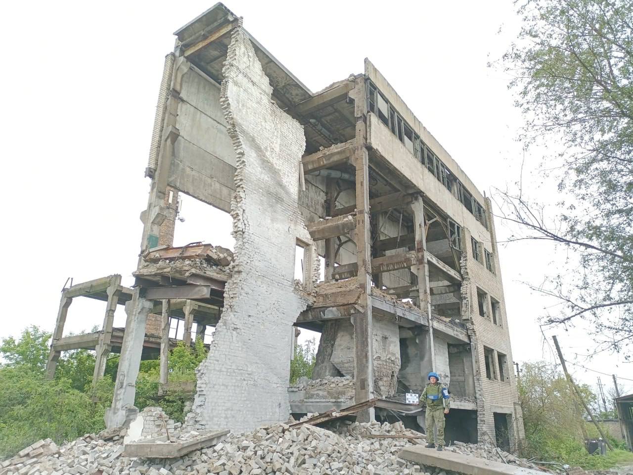 Вибухи в селищі Карпати, що на Луганщині