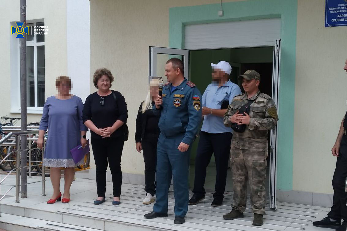 У колабораціонізмі підозрюється так звана «начальниця відділу у справах сім’ї та дітей»