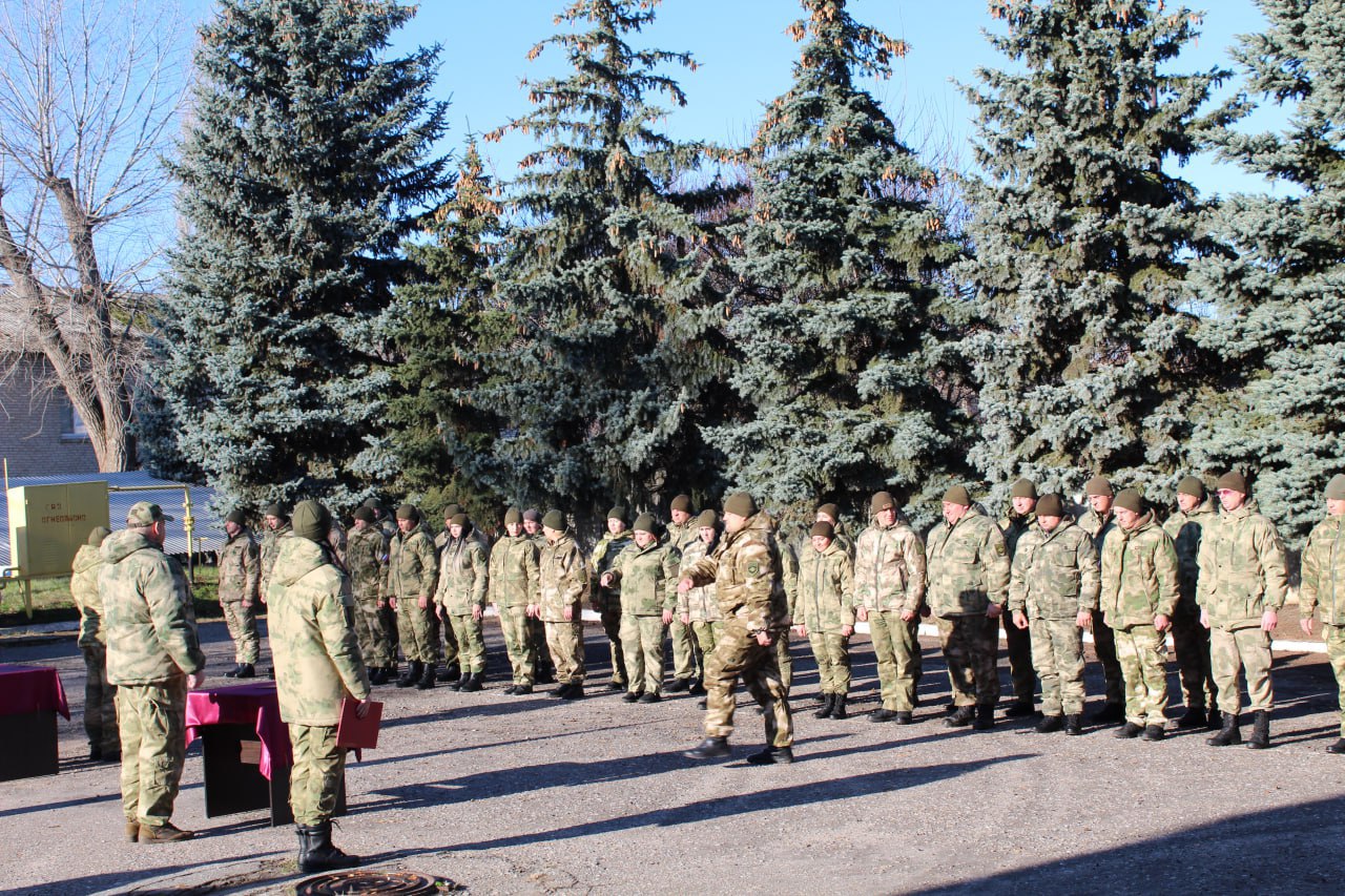 Новопсковські зрадники-поліцейські присягнулись ворогу 