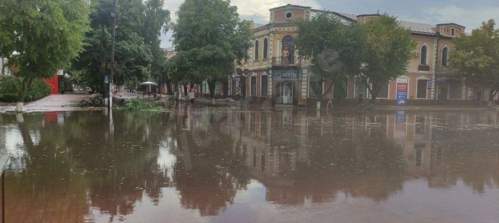 У Старобільську вирувала буря | Новини Старобільськ