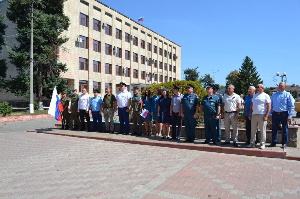 Окупанти та колаборанти відзначають свято російської ганчірки