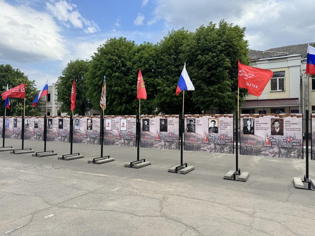 У Старобільську окупанти вже почали святкувати  | Новини Старобільськ