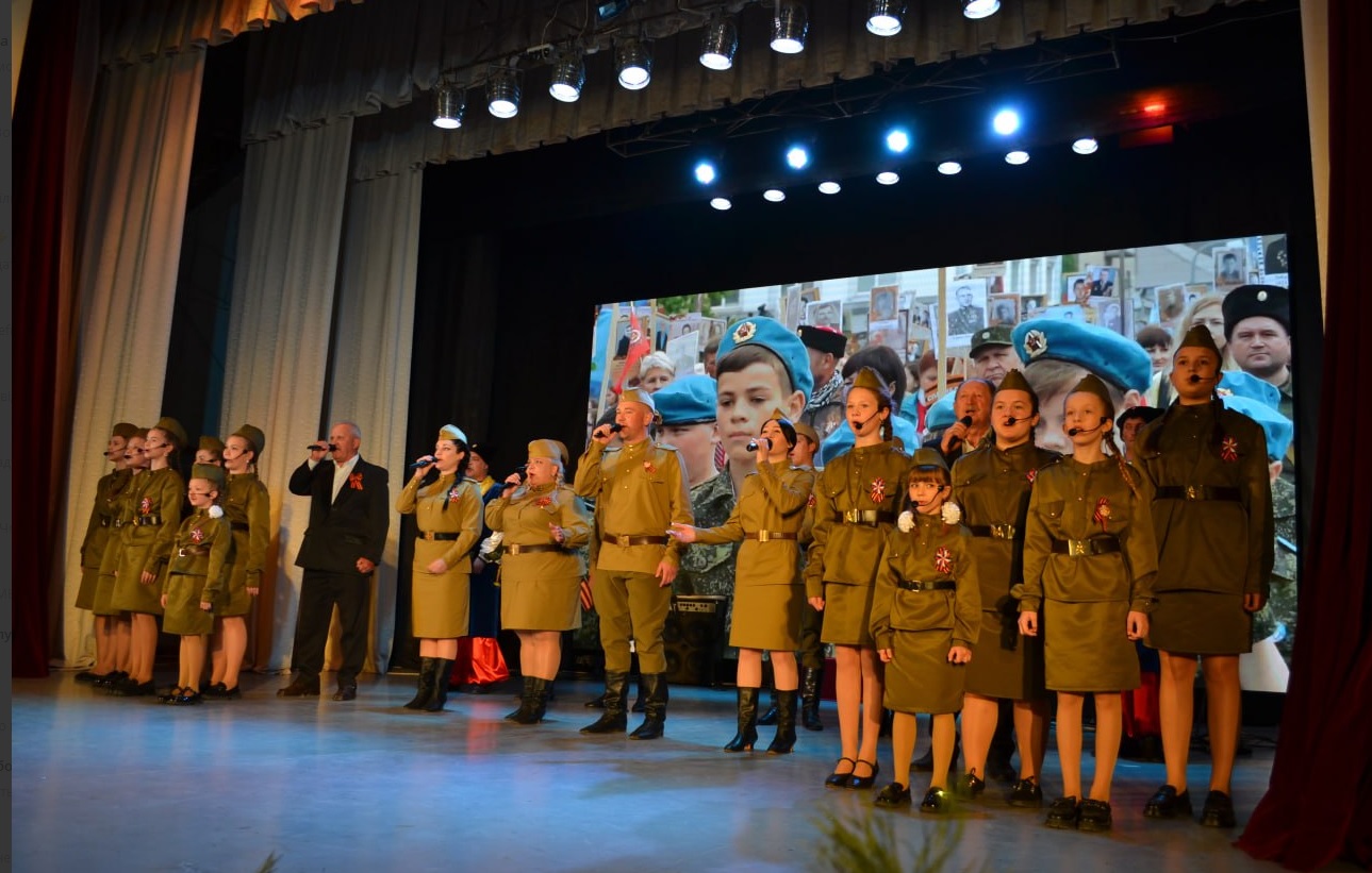 У Старобільську провели травневий шабаш