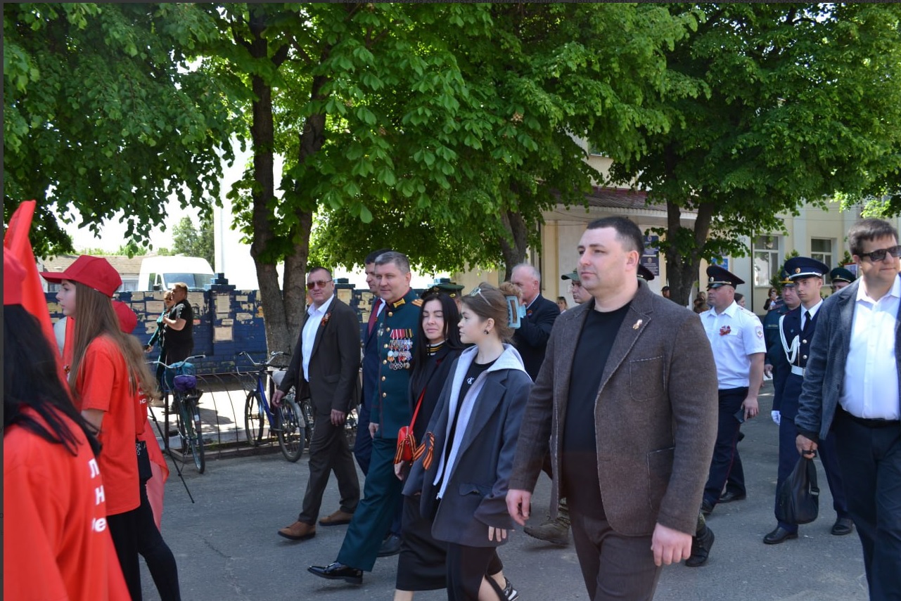У Старобільську провели травневий шабаш