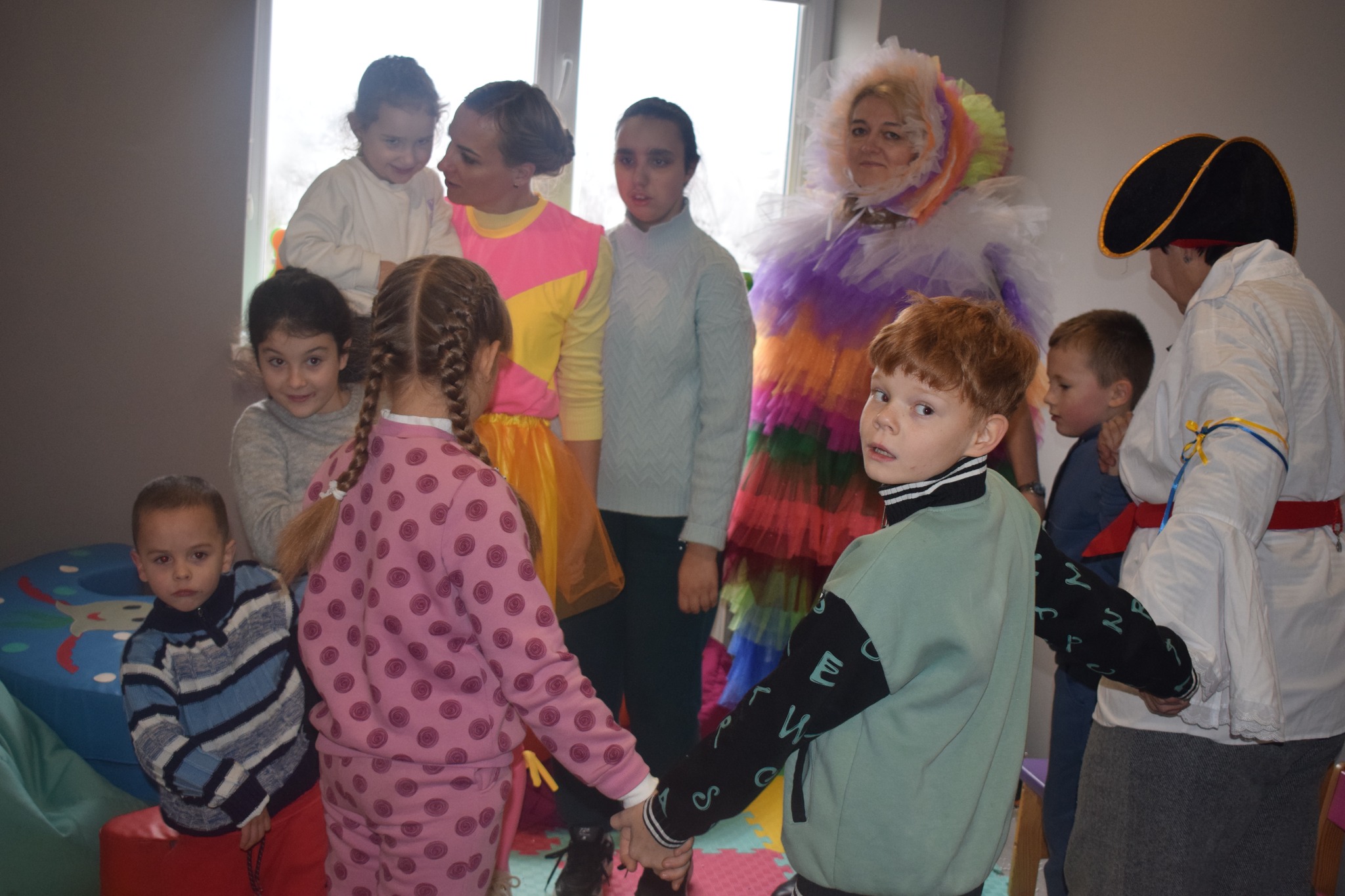 Відбувся захід до Дня захисту дітей для переселенців  | Новини Старобільськ