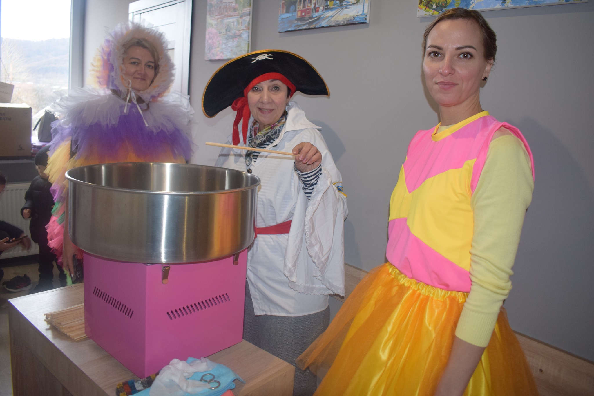 Відбувся захід до Дня захисту дітей для переселенців  | Новини Старобільськ