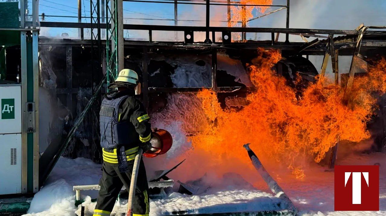 Ще одна заправка вибухнула - цього разу у Сватовому