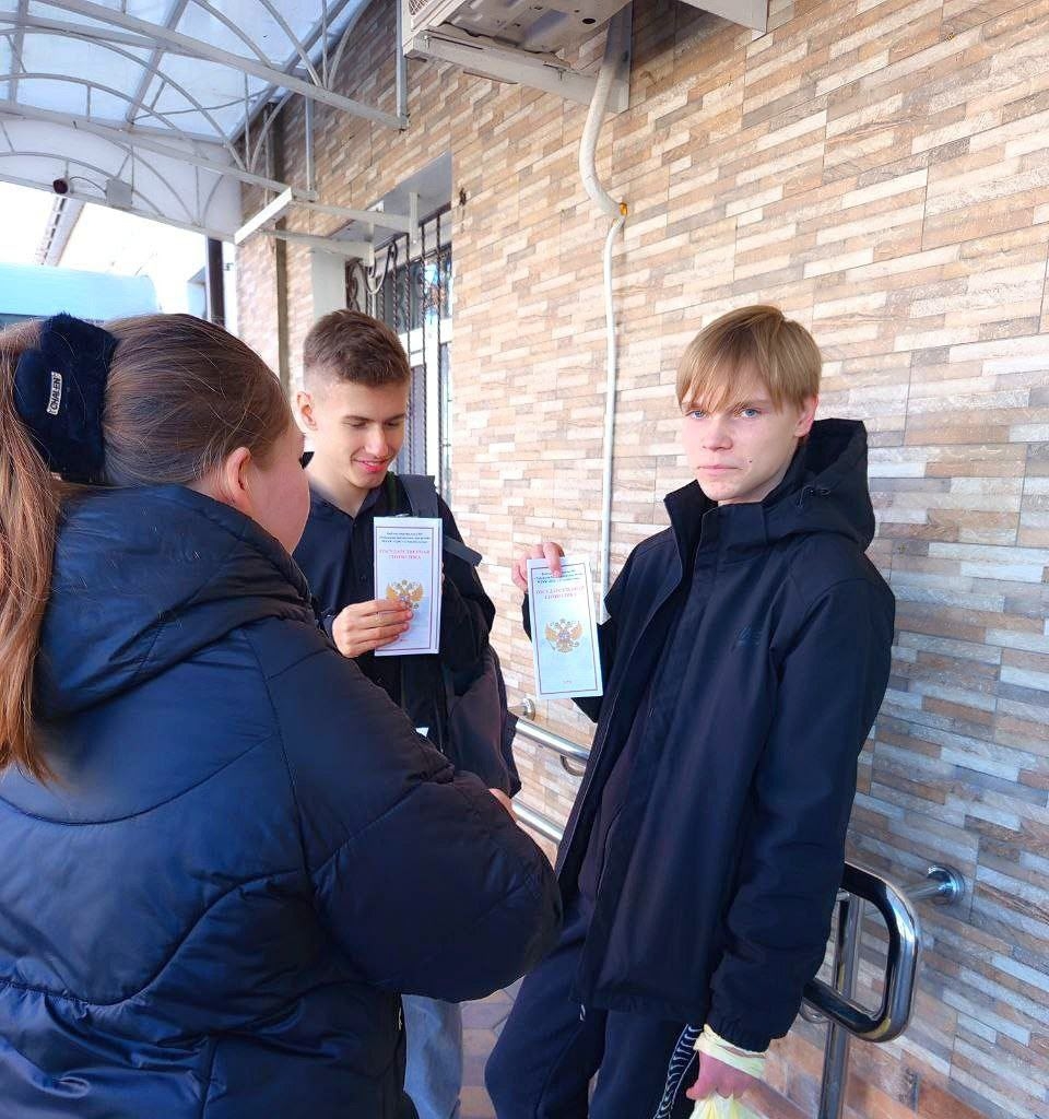 На окупованій Старобільщині проводять заходи на честь герба рф | Новини Старобільськ