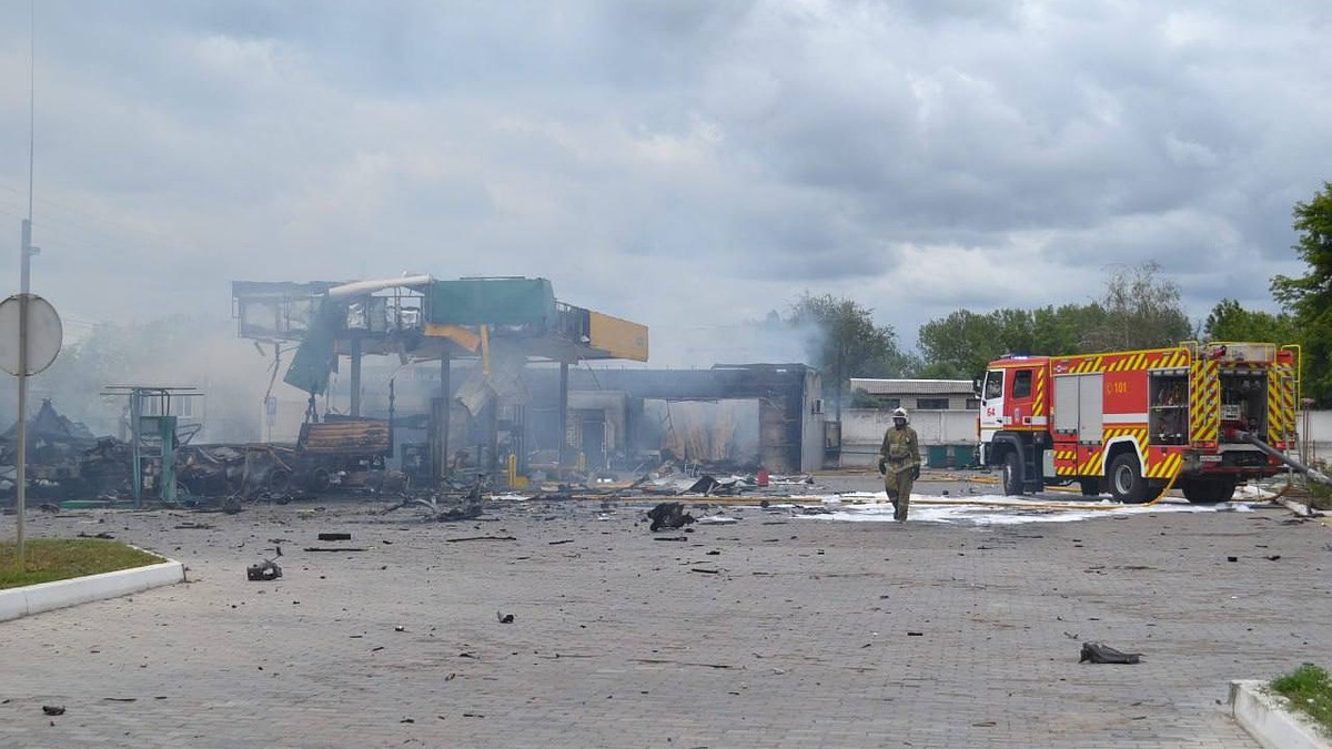 Три АЗС у Старобільську так і не відновили роботу | Новини Старобільськ