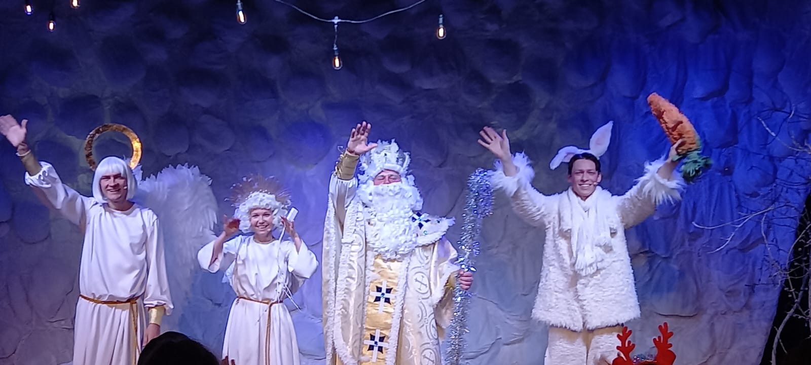 У Києві відбувся святковий захід до Дня Святого Миколая для дітей з Луганщини