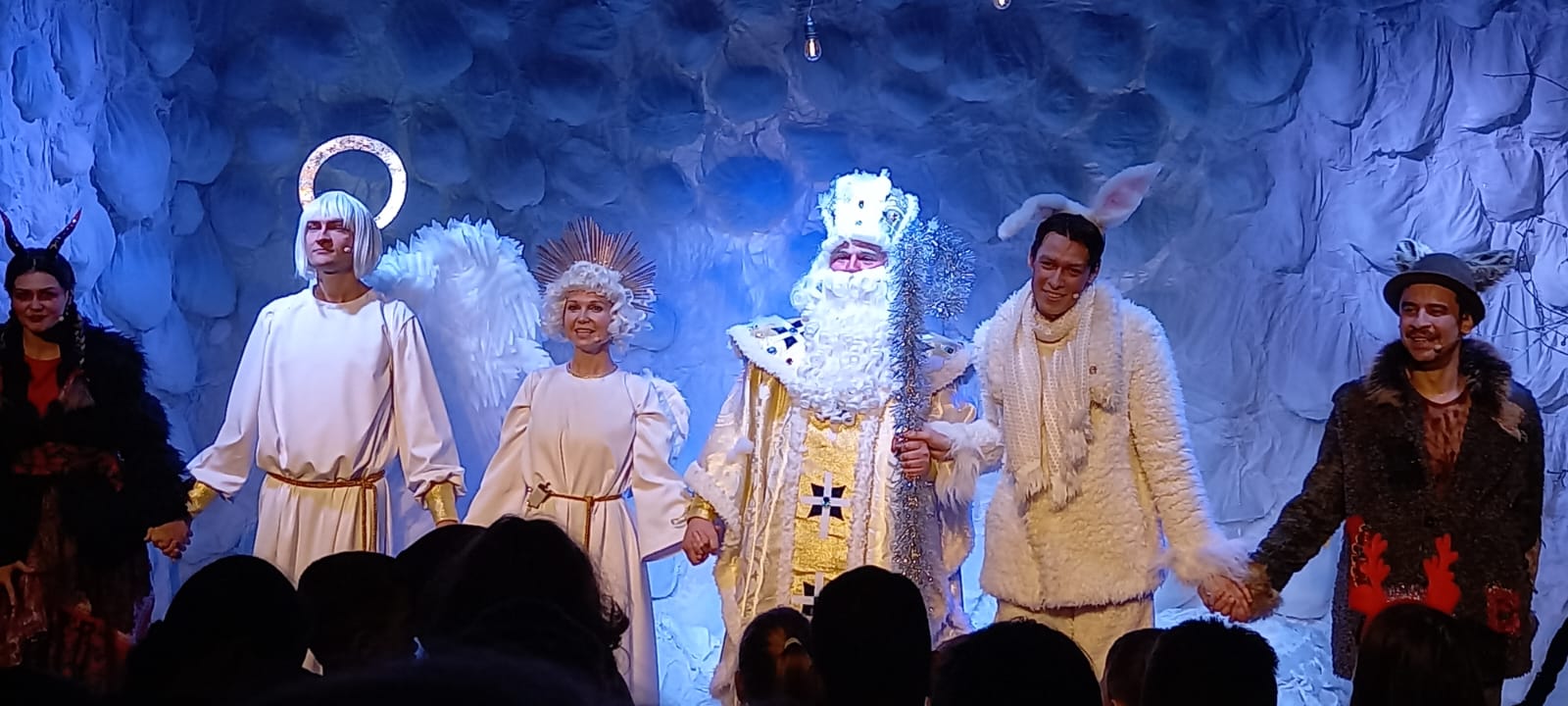 У Києві відбувся святковий захід до Дня Святого Миколая для дітей з Луганщини