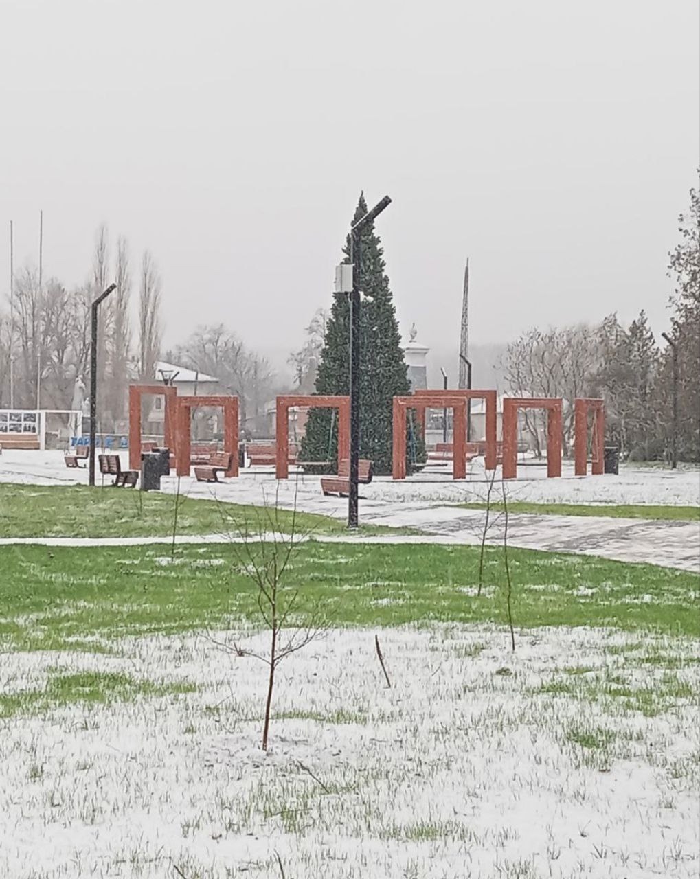 Трохи світлин з присипаного снігом Старобільська | Новини Старобільськ