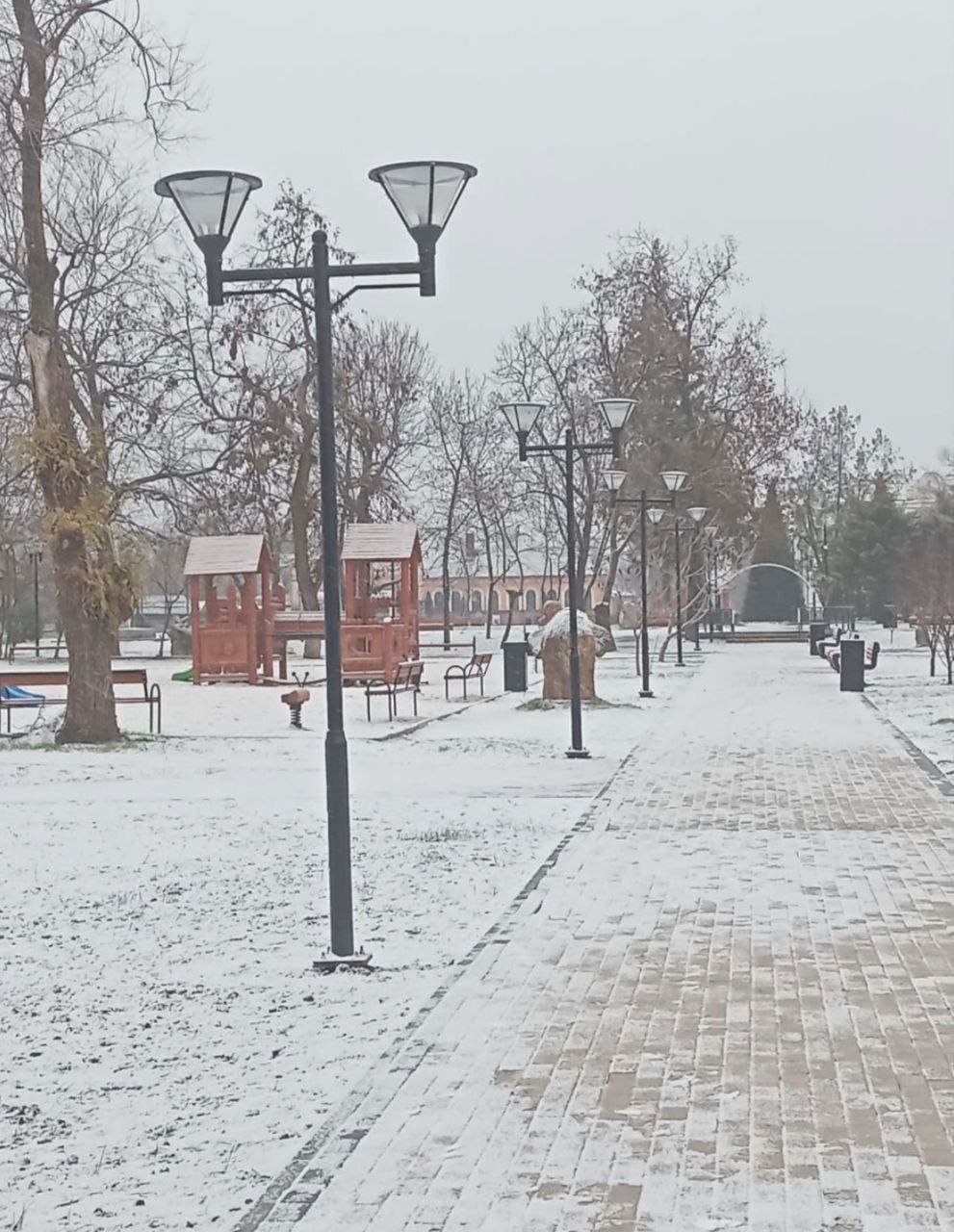 Трохи світлин з присипаного снігом Старобільська | Новини Старобільськ