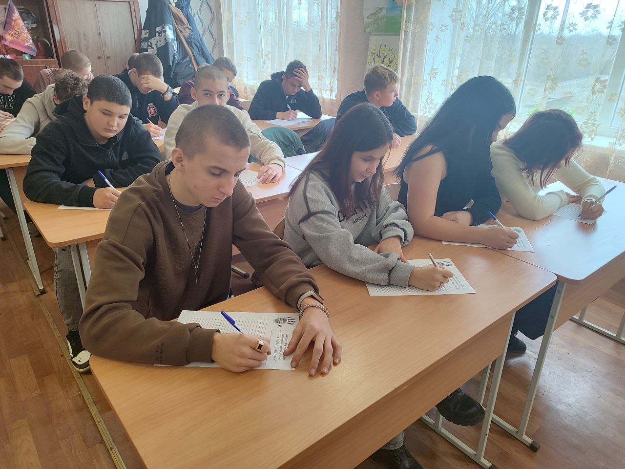 У Біловодську боролись з корупцією - на безпечній відстані