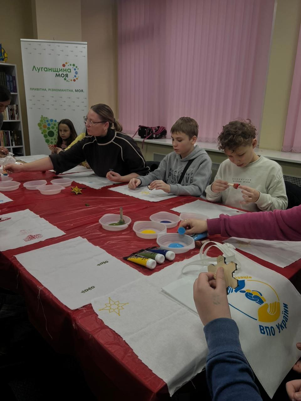 Провели майстер-клас із зимової вибійки | Новини Старобільськ