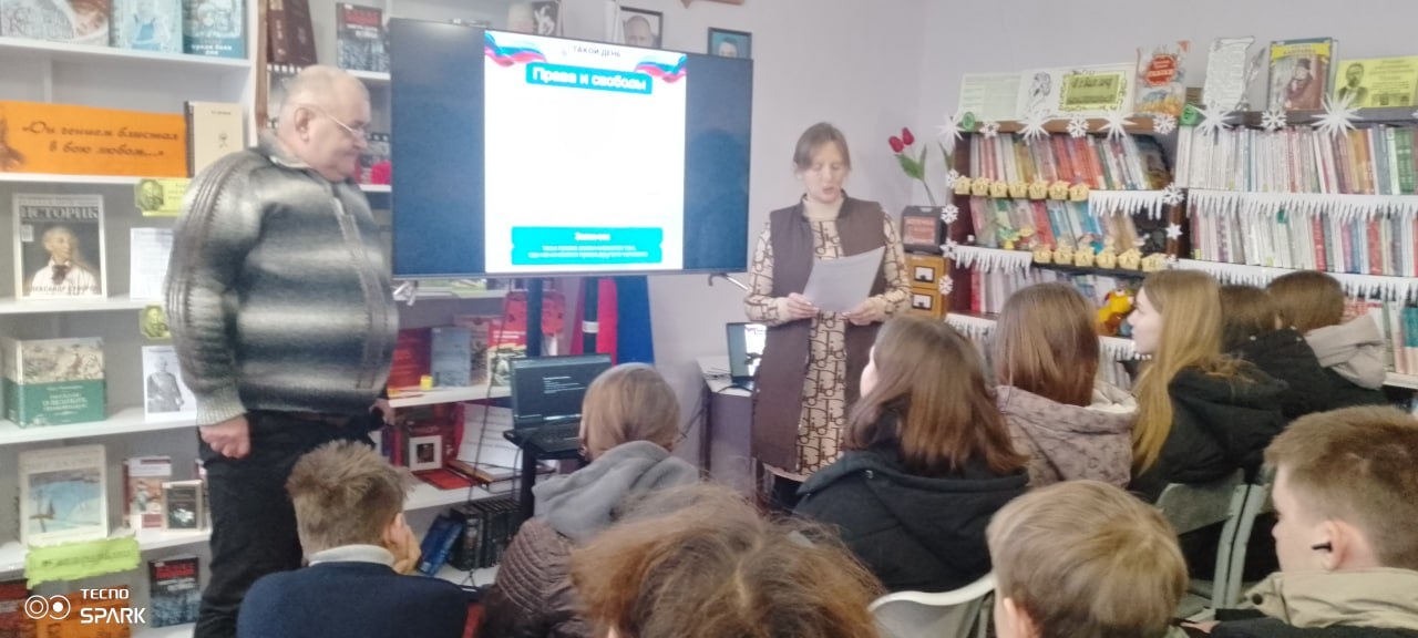 "Воспітай в сєбє гражданіна" - з такими і схожими гаслами замилювали дітям мозок на Старобільщині