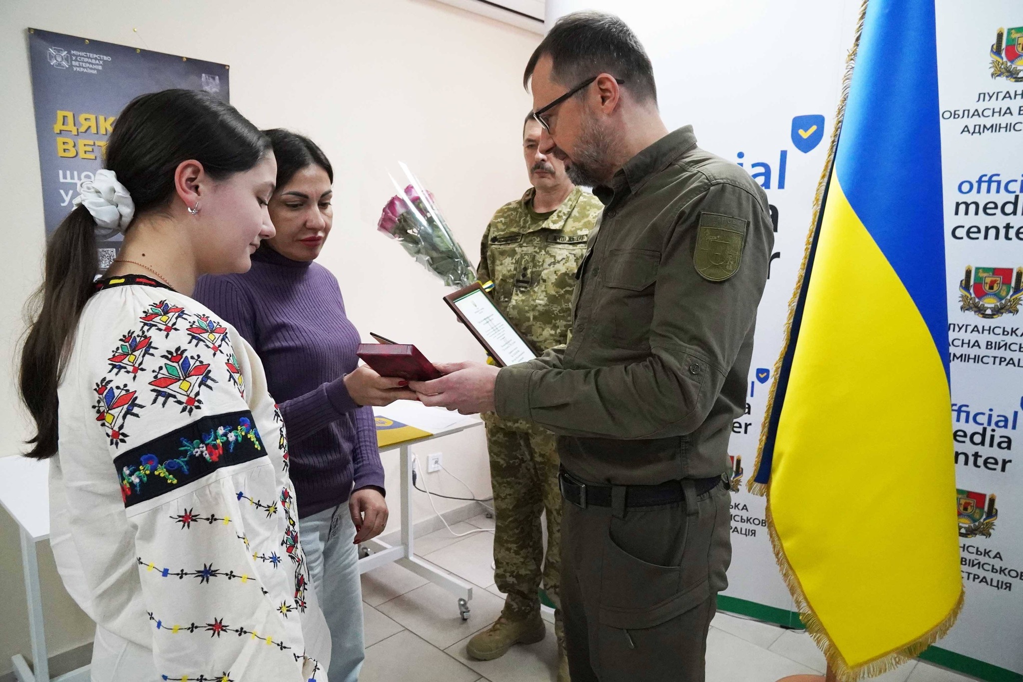 Родині загиблого героя вручили нагороду