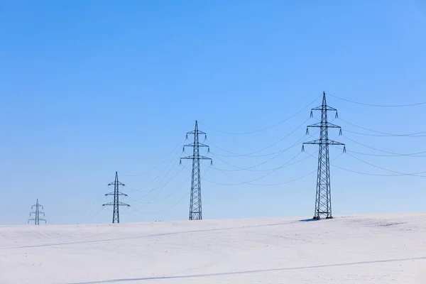 Після дронової атаки та негоди в Україні ускладнилася ситуація з енергопостачанням