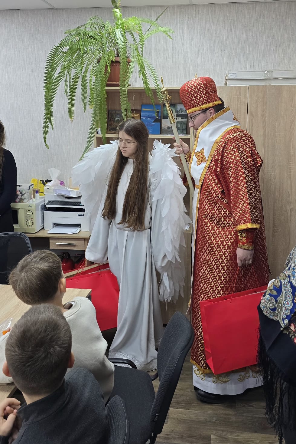 У громадах Старобільського району під час зимових свят проведено понад 80 заходів для дітей