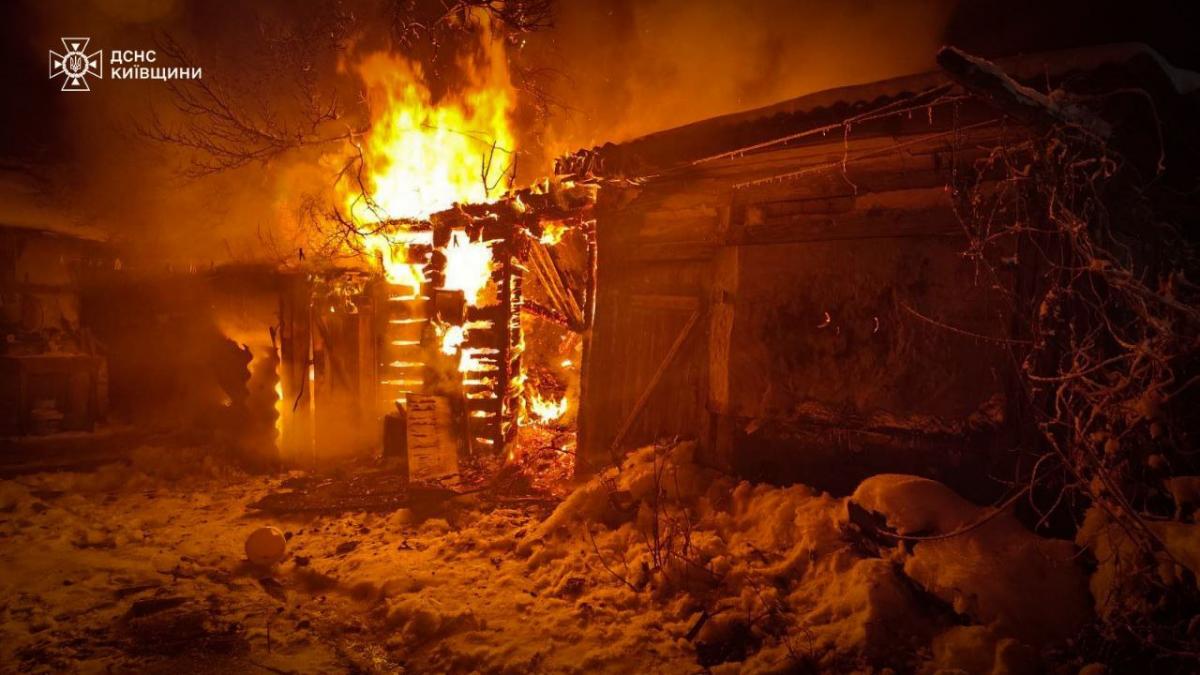 Чергова атака РФ: вдарили по інфраструктурі, дитячому санаторію, терміналу "Нової пошти"