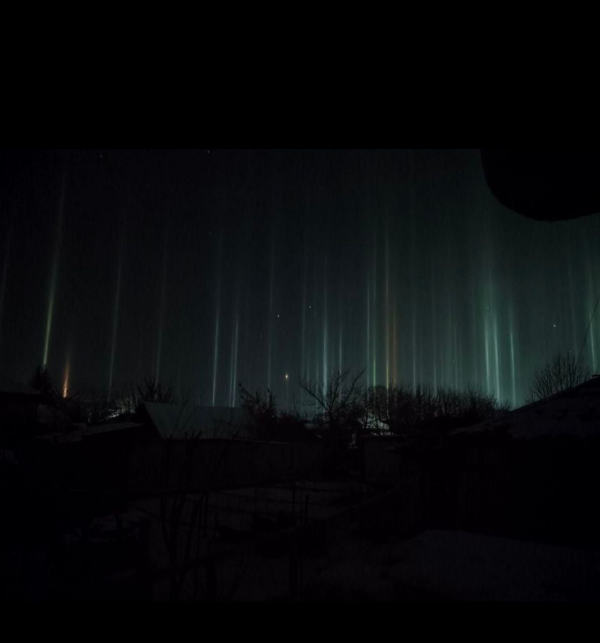 У Старобільську зафіксували світові стовпи | Новини Старобільськ