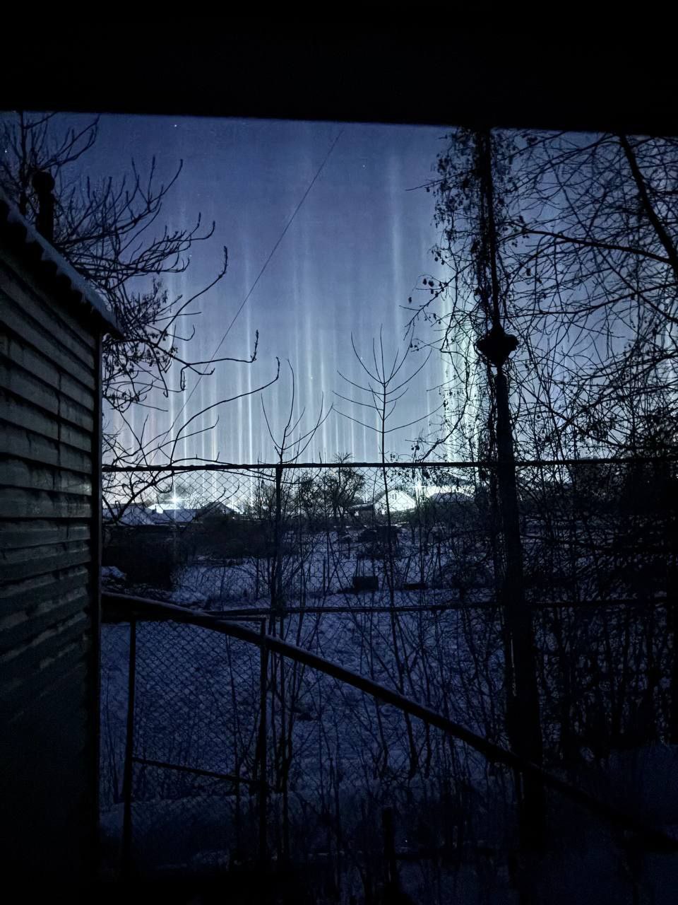 У Старобільську зафіксували світові стовпи | Новини Старобільськ