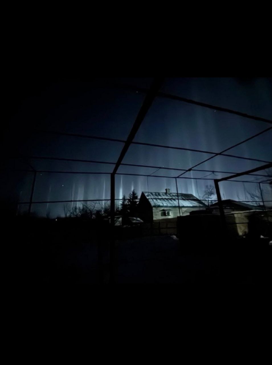 У Старобільську зафіксували світові стовпи | Новини Старобільськ