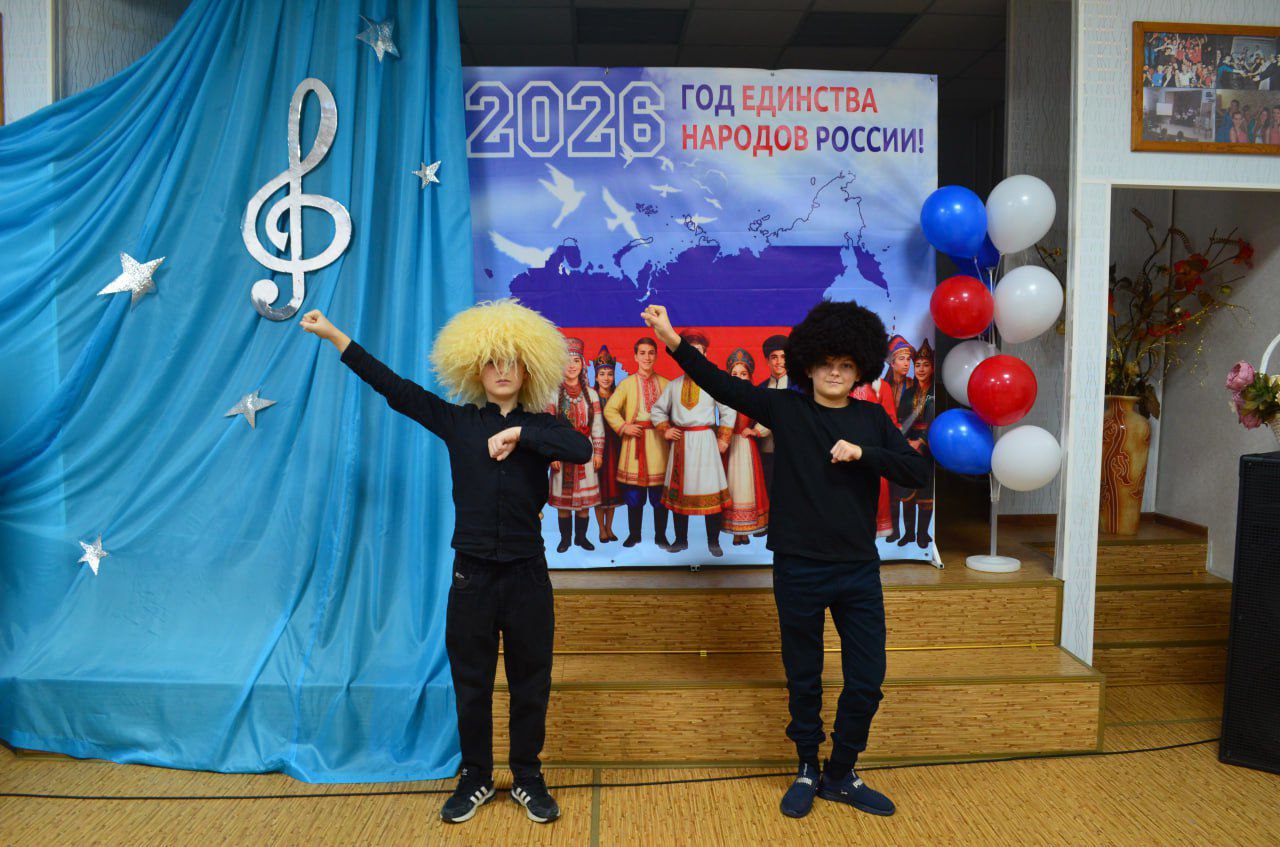 "Щорічний фестиваль талантів" - у Старобільській школі №2 | Новини Старобільськ