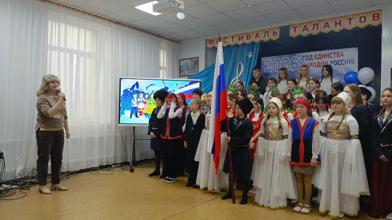 "Щорічний фестиваль талантів" - у Старобільській школі №2 | Новини Старобільськ