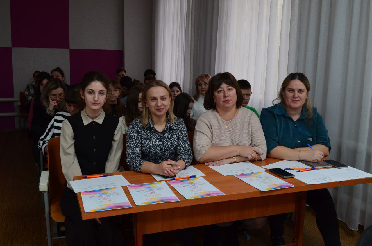 "Щорічний фестиваль талантів" - у Старобільській школі №2 | Новини Старобільськ