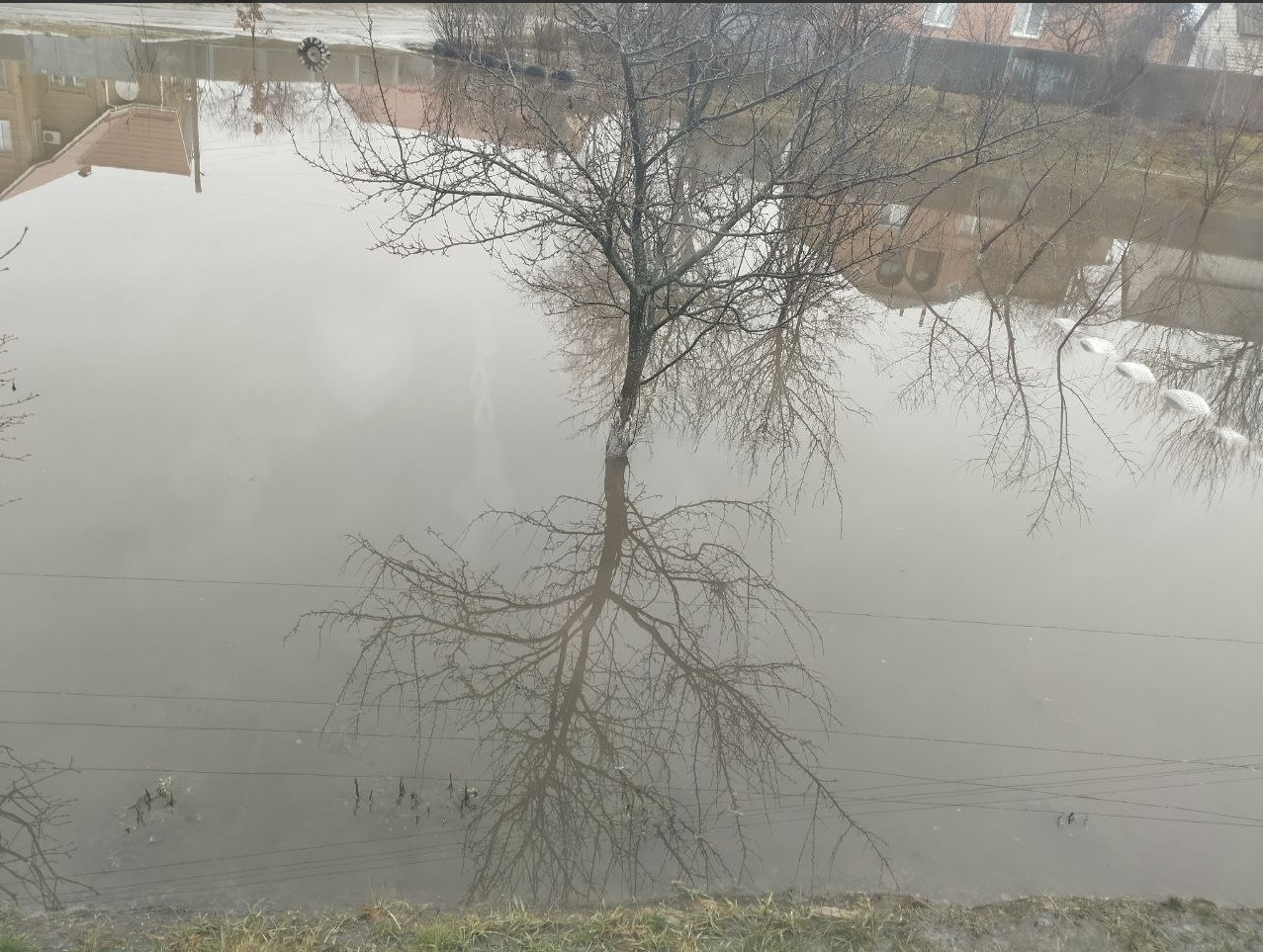 У Старобільську відлига - вулиці "попливли" | Новини Старобільськ