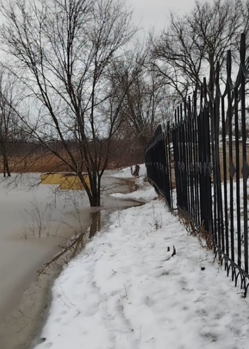Пляж біля водолікарні - відео | Новини Старобільськ