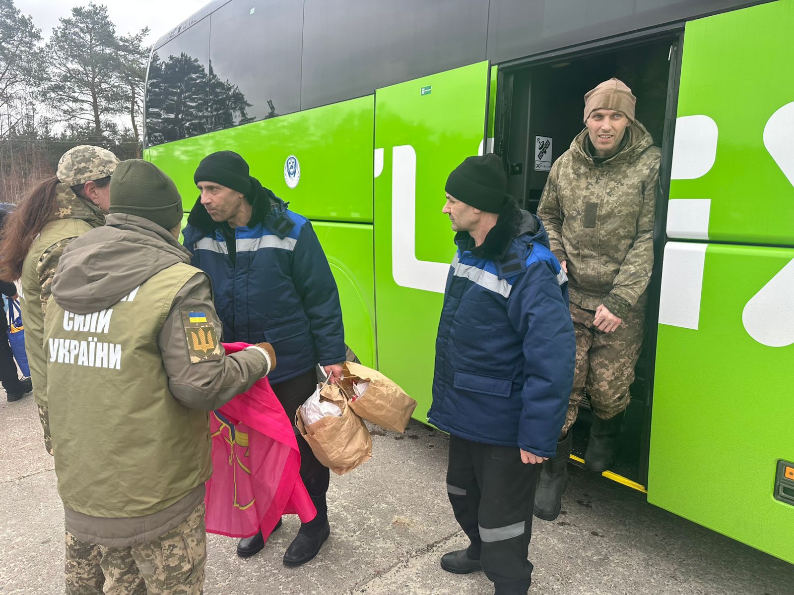 Україна повернула з полону ще 200 захисників — Зеленський