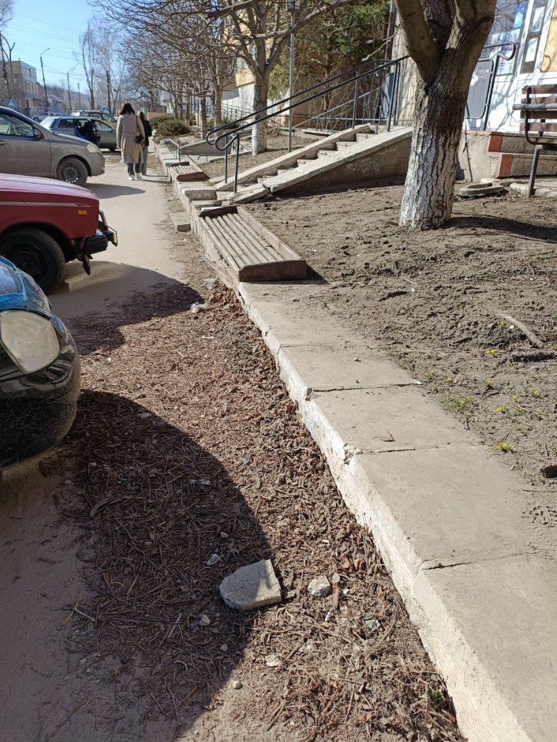 Сміття, сміття, сміття - люди у Старобільську обурені | Новини Старобільськ