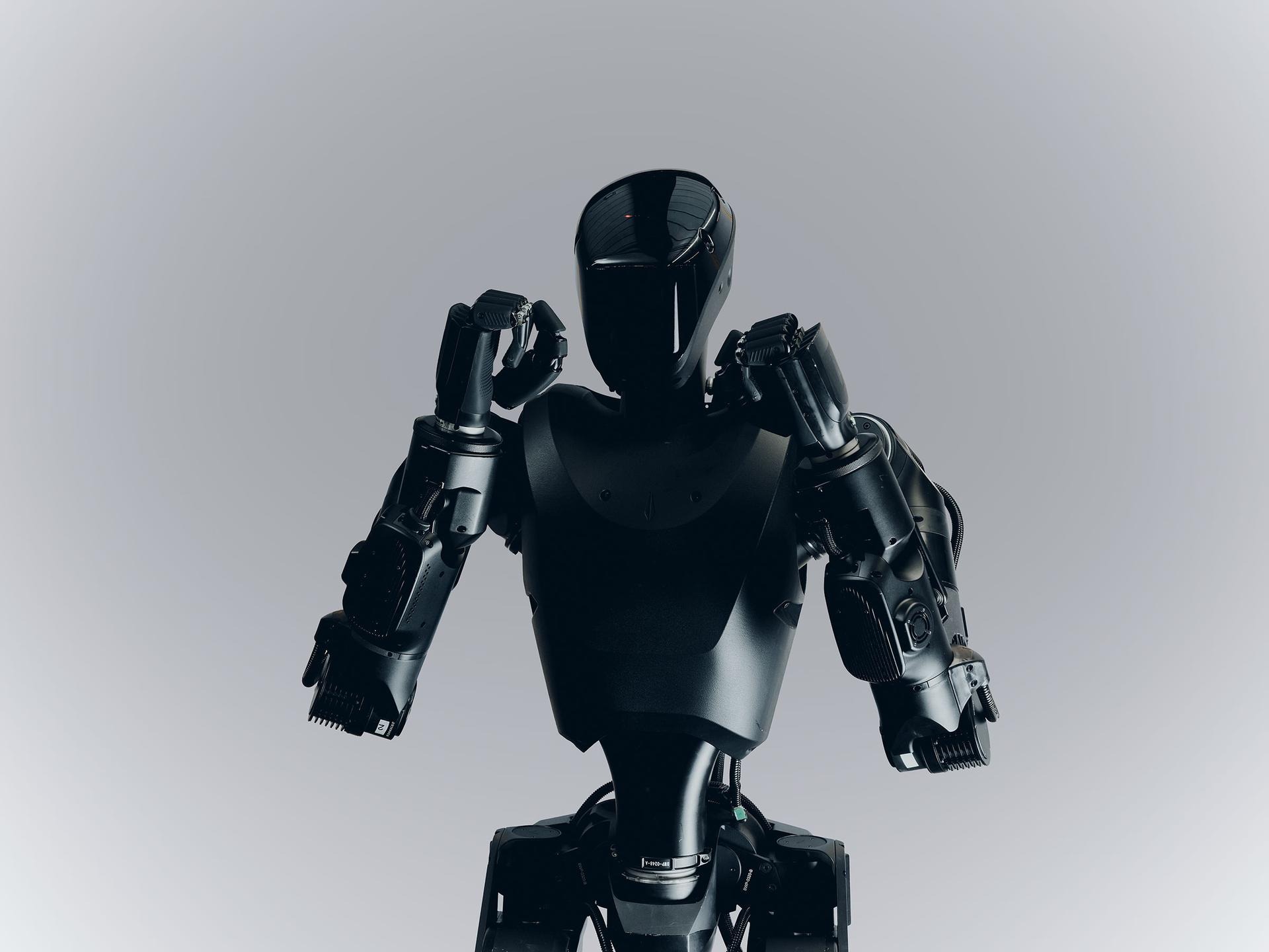 До України передали гуманоїдних роботів для випробувань на фронті