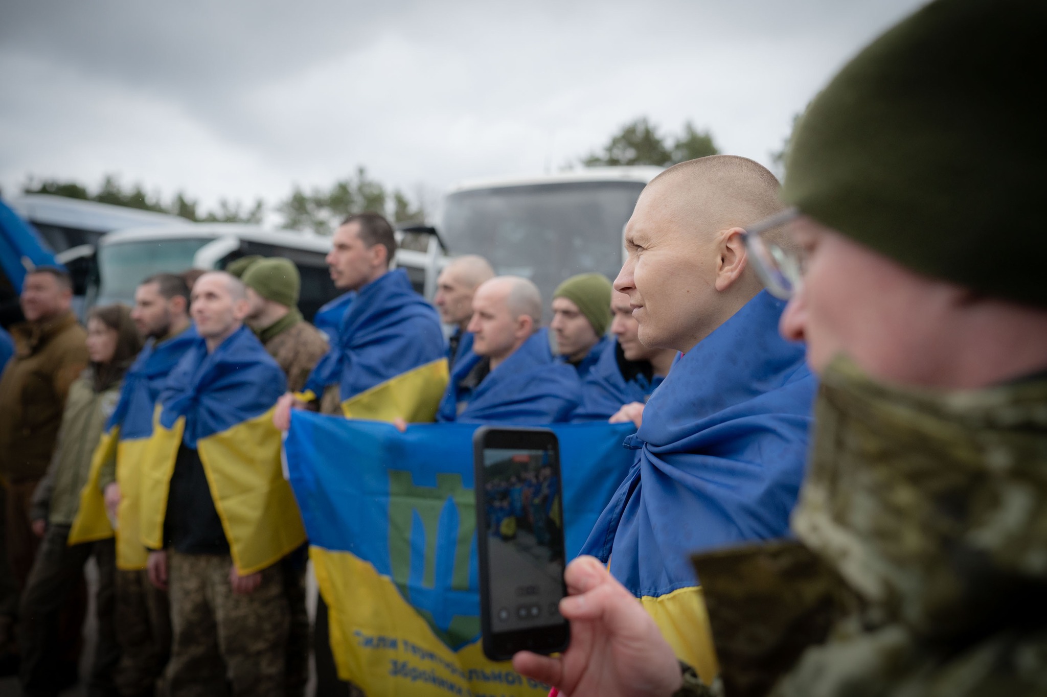 Україна повернула з російського полону 175 військових і 7 цивільних