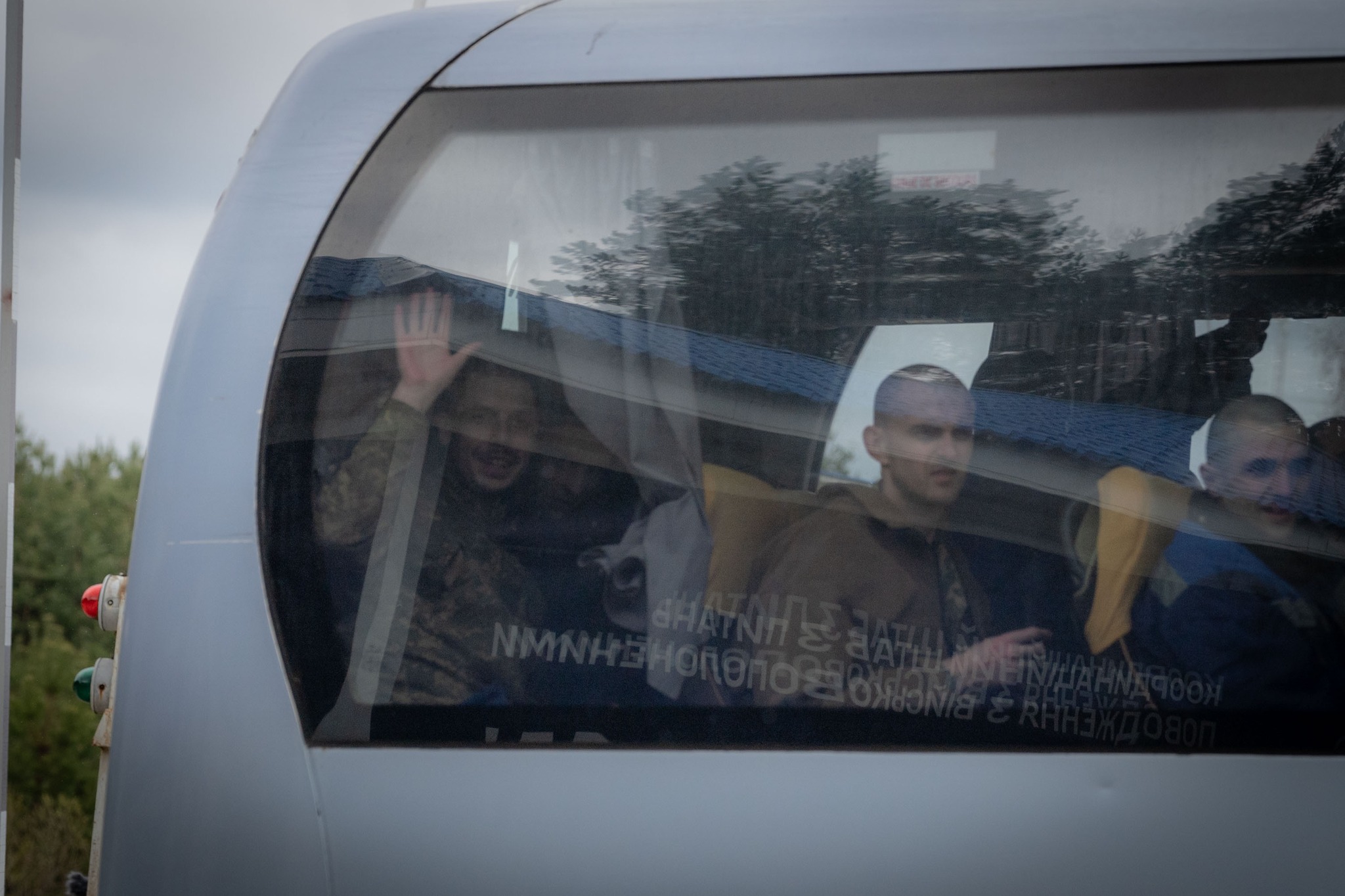 Україна повернула з російського полону 175 військових і 7 цивільних