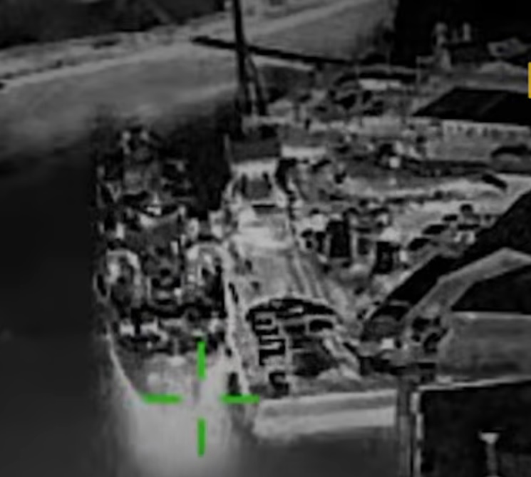 ГУР заявило про ураження двох десантних кораблів рф у Севастополі